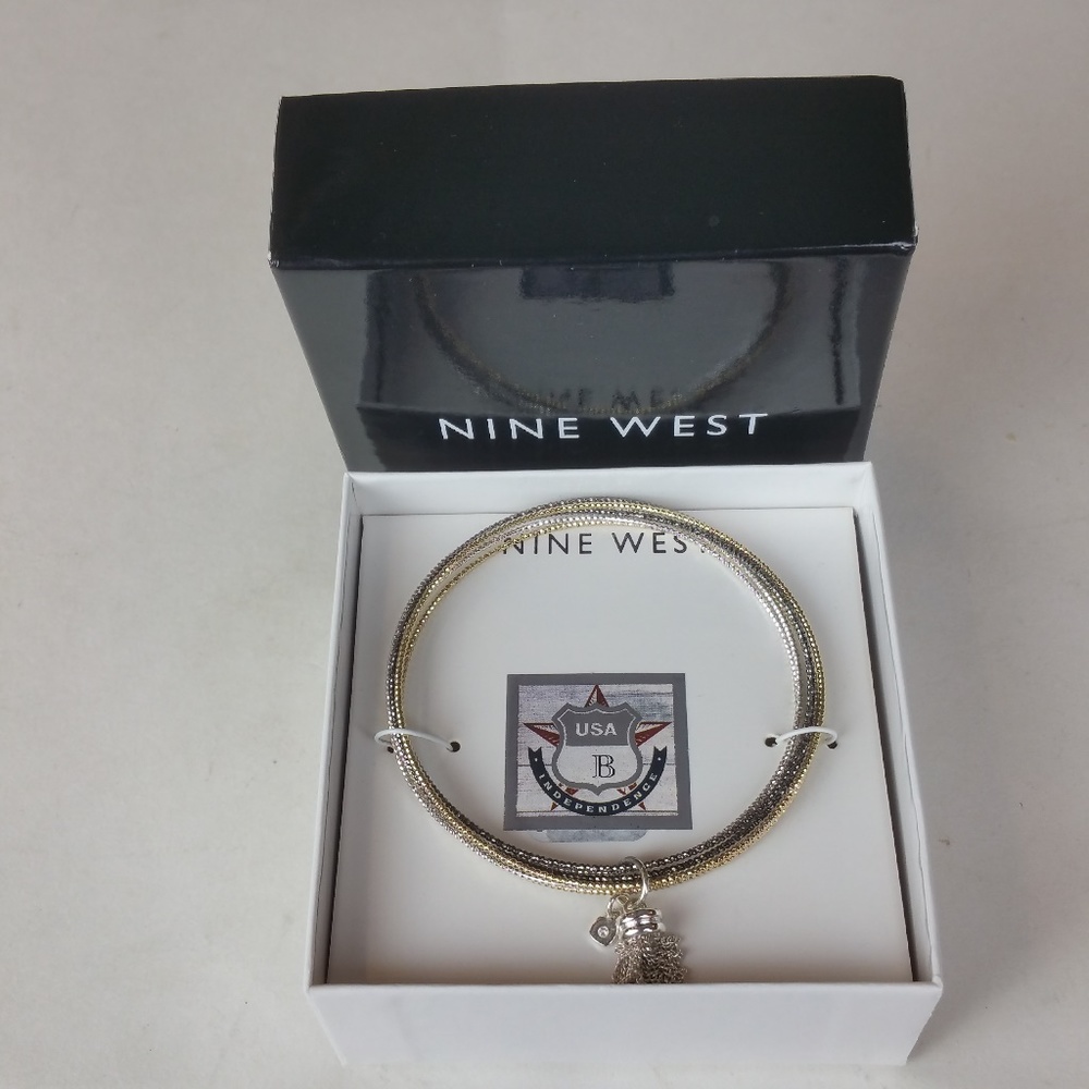 Nine West Tricolor Bangle Bracelet w/ Charm NIB